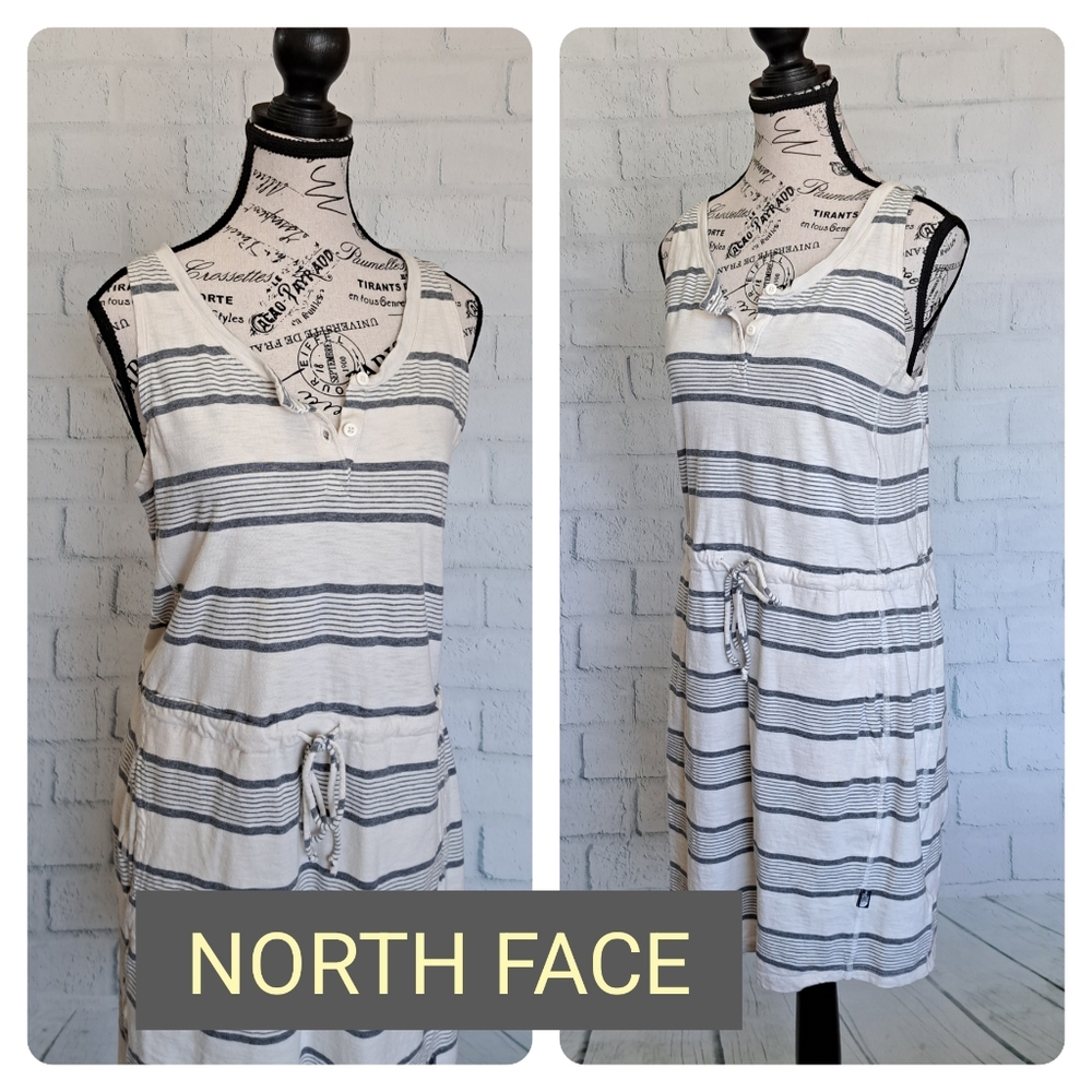 NICE. North Face summer dress